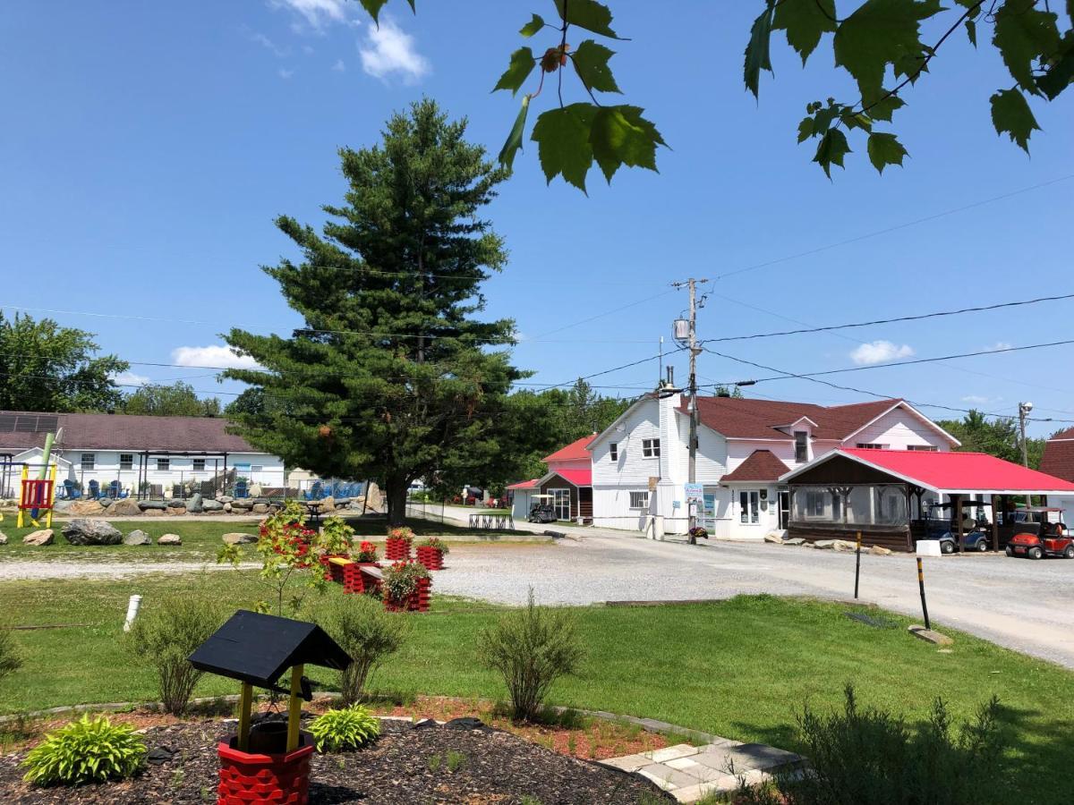 Auberge Papillon Lune Richmond Exterior foto